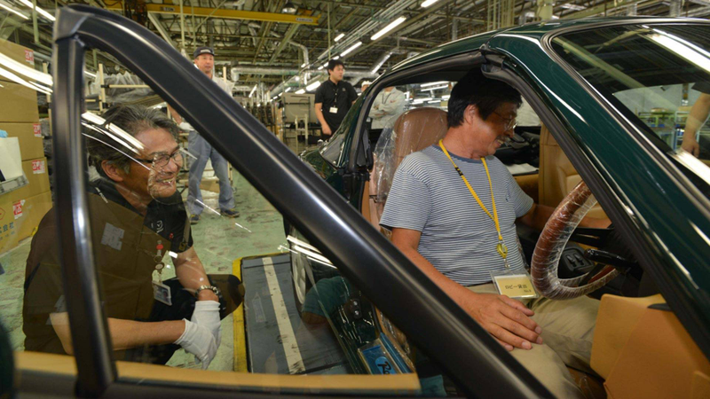 Illustration for article titled Mazda's First Factory-Restored Miata Looks Amazing